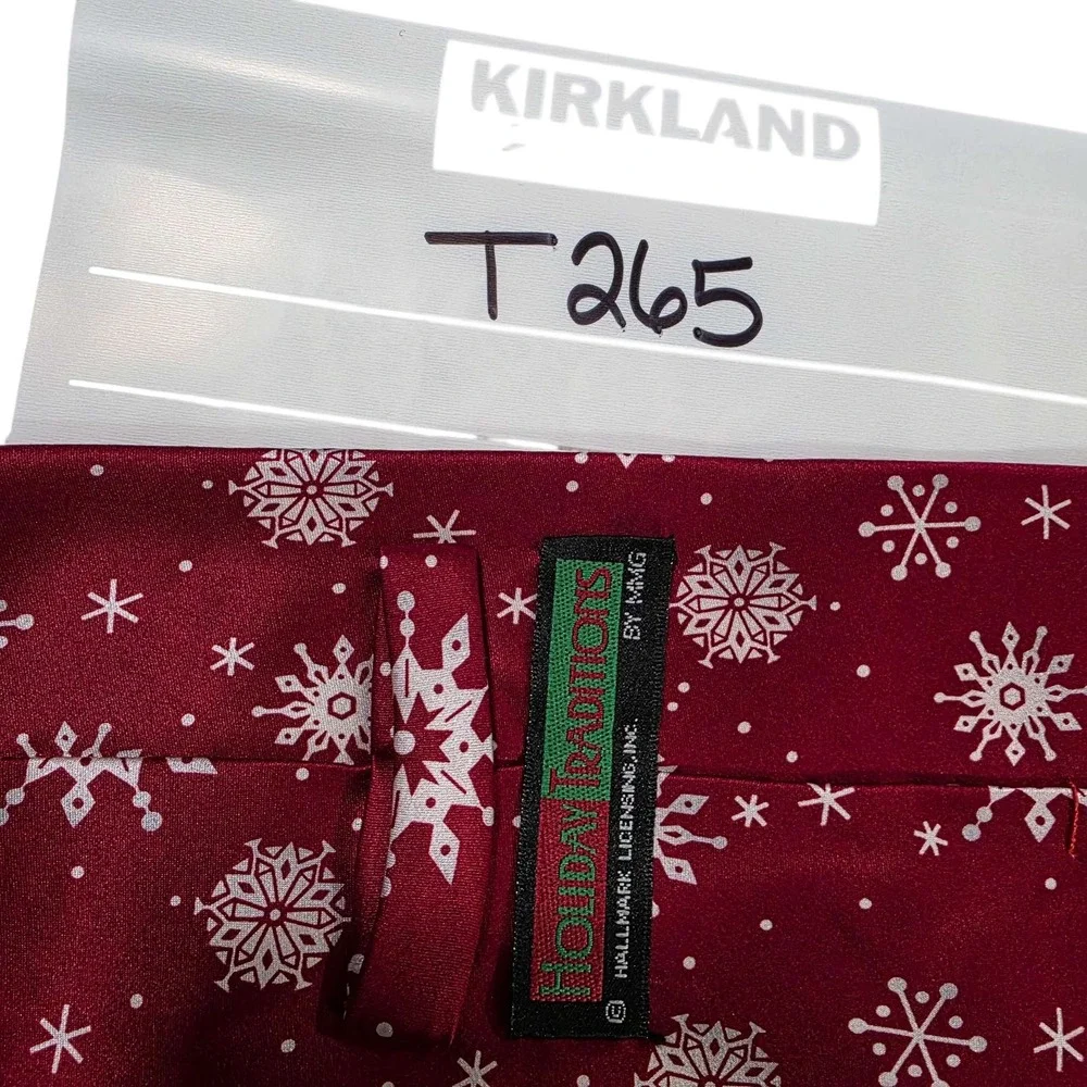 Holiday Traditions Hallmark Snowflake Silk Necktie Red‎ Men's Christmas